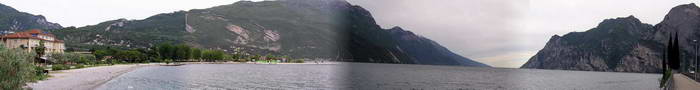 Panorama jeziora Garda - widok z drogi do Riva del Garda
